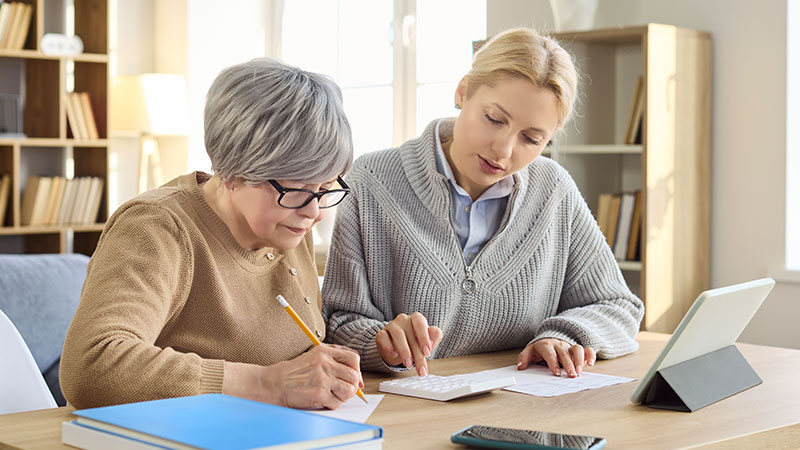 bank account manager and client talking