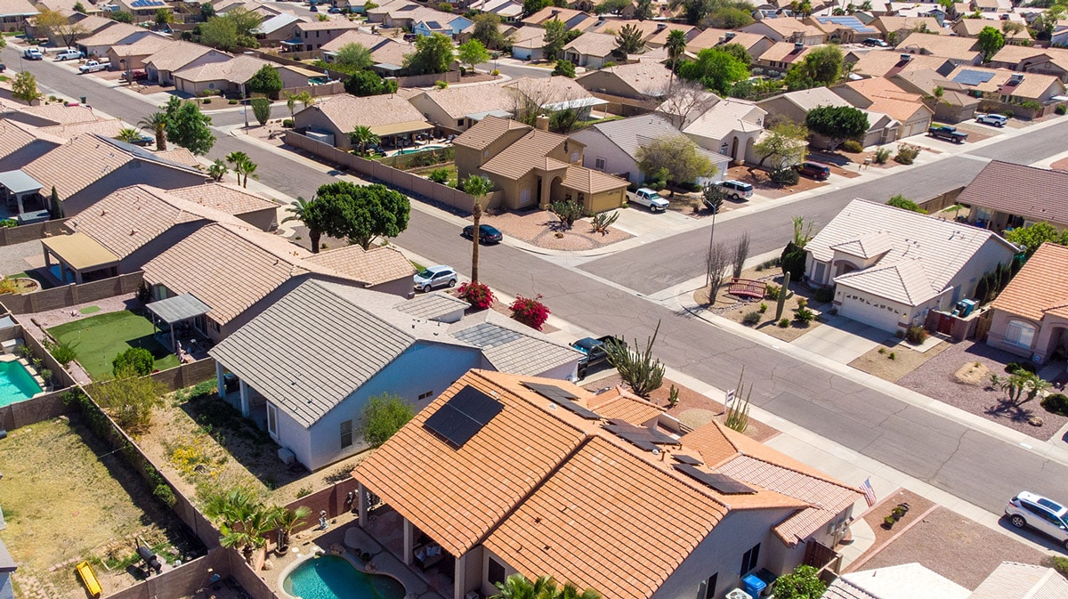 beautiful arizona suburban neighborhood