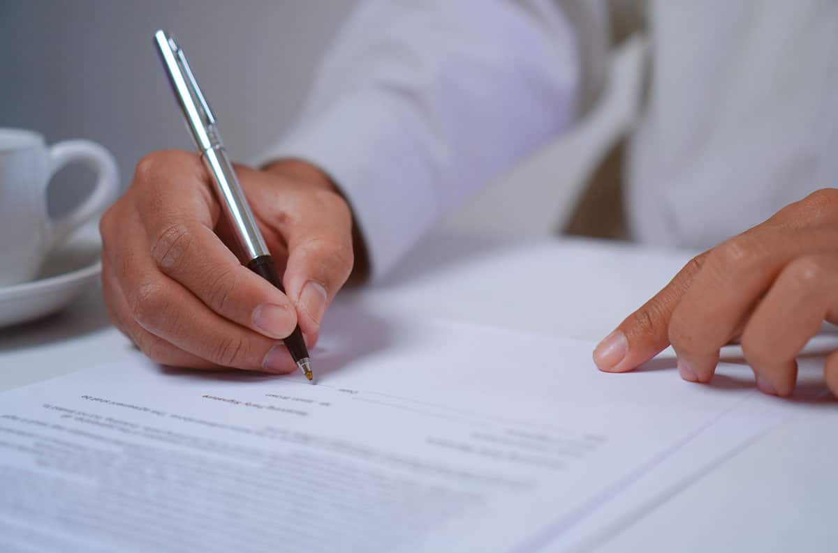 contract signing