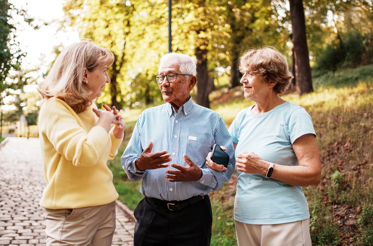 elderly couple in park