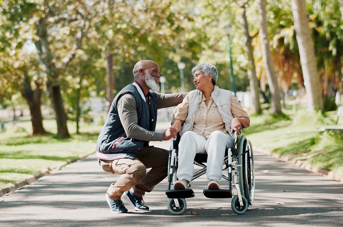 elderly couple park amenities