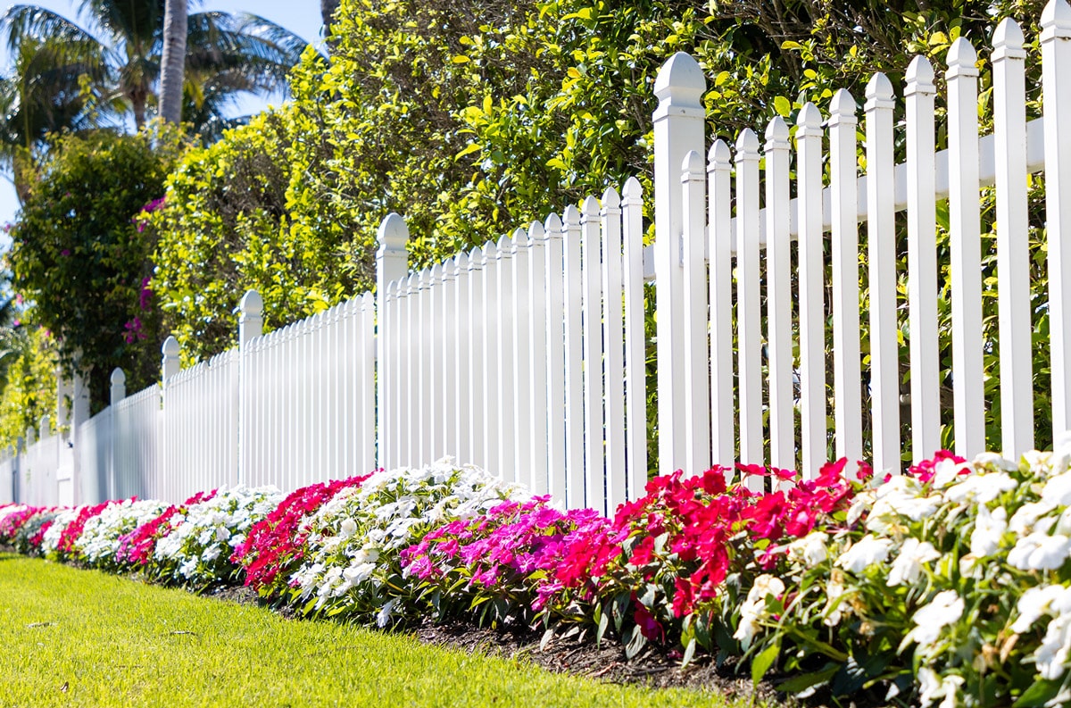 picket white fence