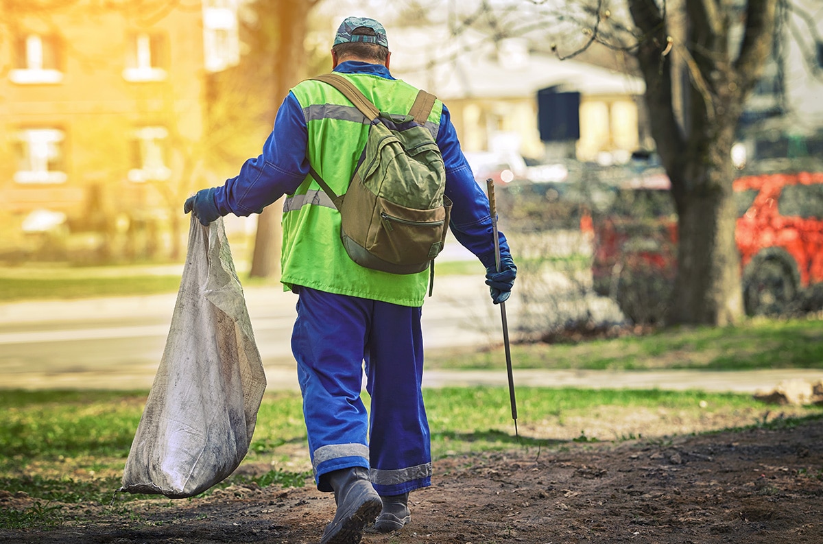 porter service cleaning neighborhood