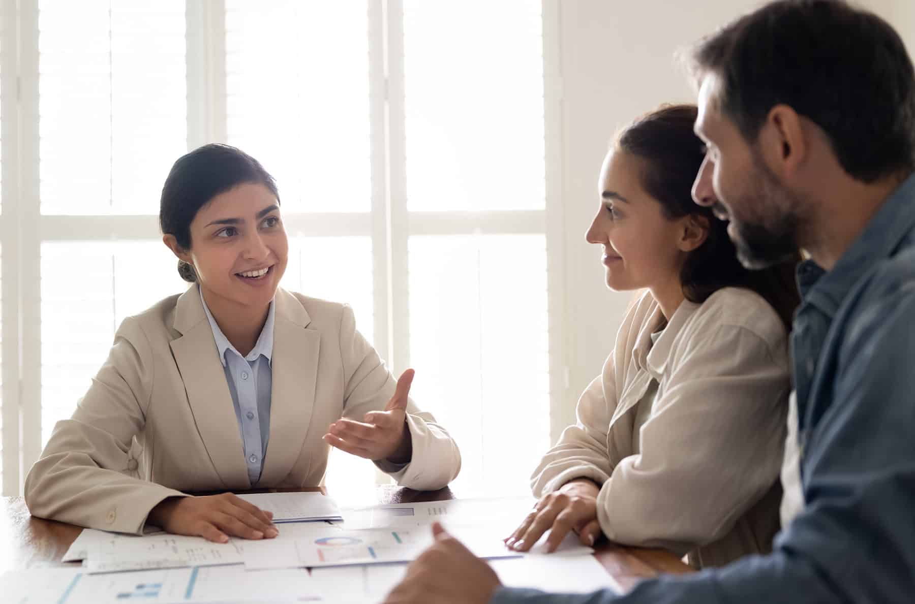 profit analysis manager talking to clients about analytics