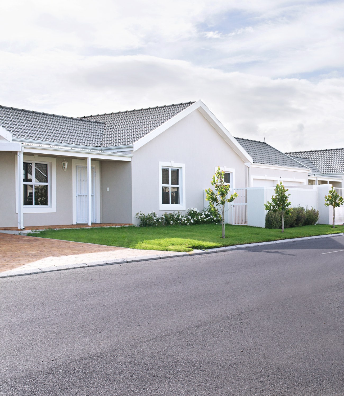 texas white painted houses