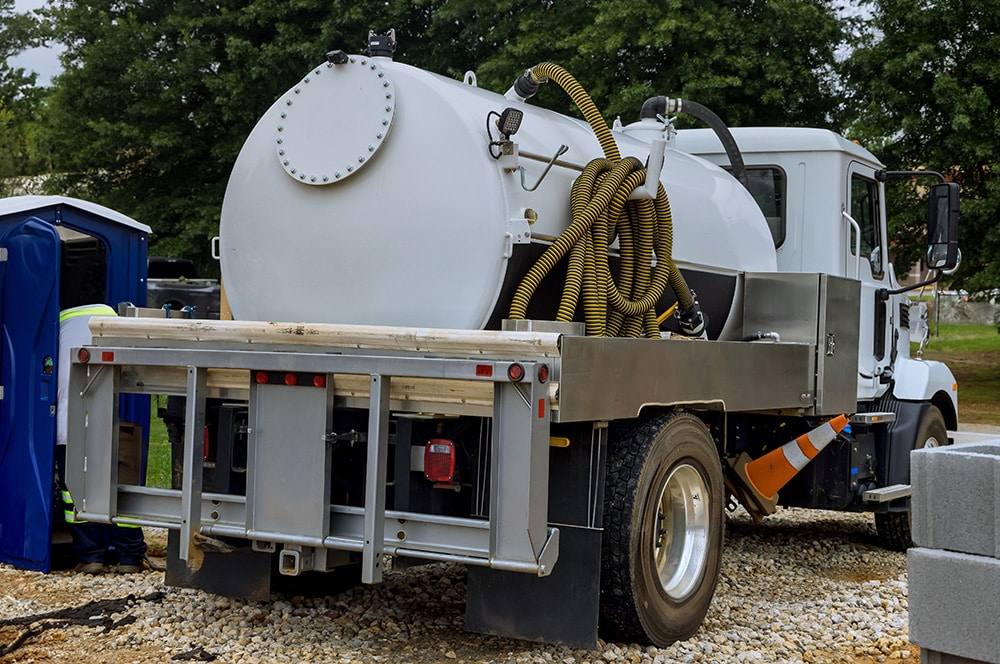 vacuum truck in florida neighborhood
